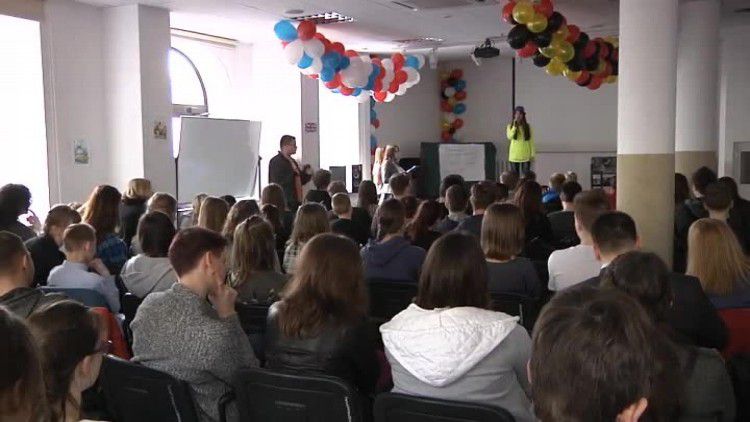 przekonywali_ze_warto_znac_jezyki.mp4