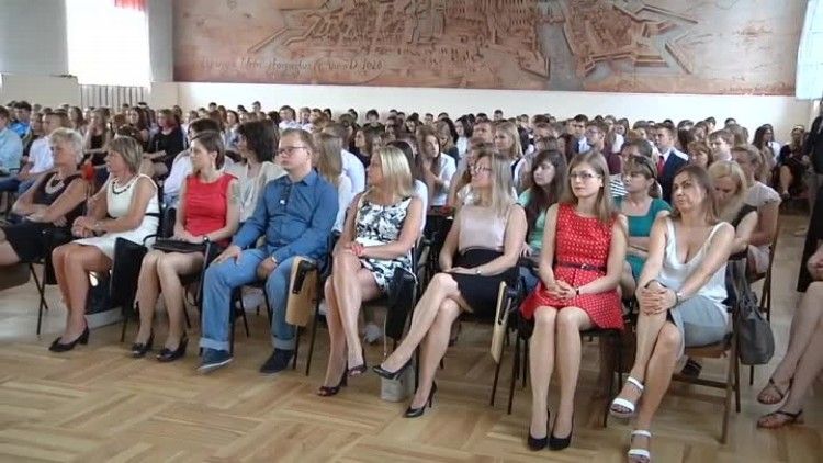 zakonczenie_roku.mp4