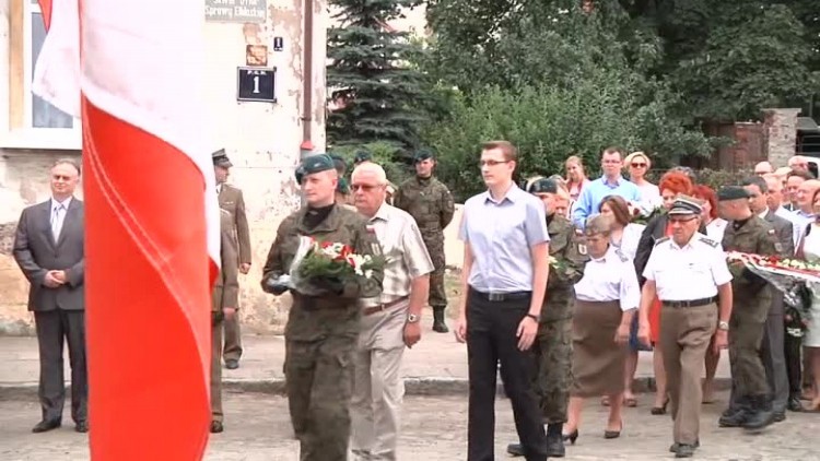 uczcza_pamiec_ofiar_sprawy_elblaskiej.mp4