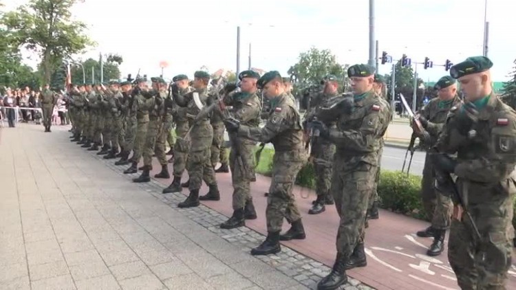 elblag_pamieta_o_powstancach.mp4