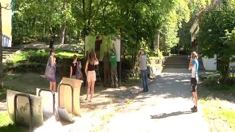 flesz_zniszczone_tablice_wymienili_na_nowe.mp4