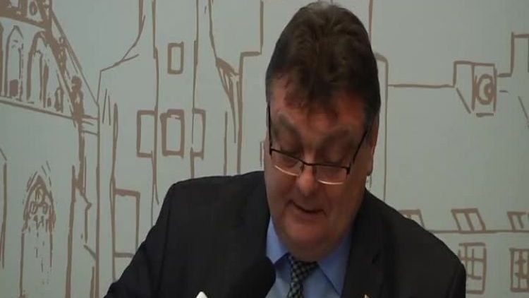 wroblewski_apel.mp4