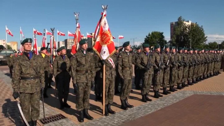 dowodztwo_dywizji_nato_bedzie_w_elblagu.mp4