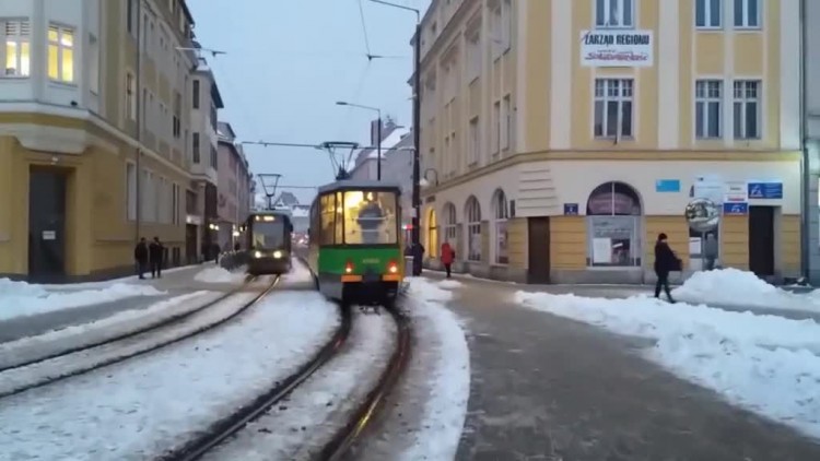 szok_elblazanin_kulig_za_tramwajem.mp4