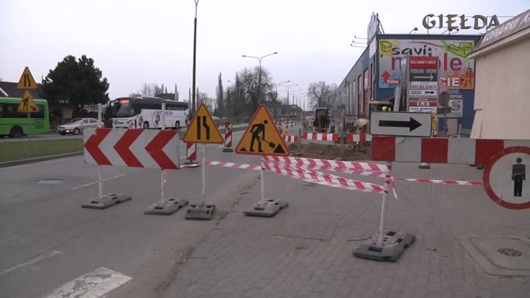 flesz_prace_na_lotniczej.mp4