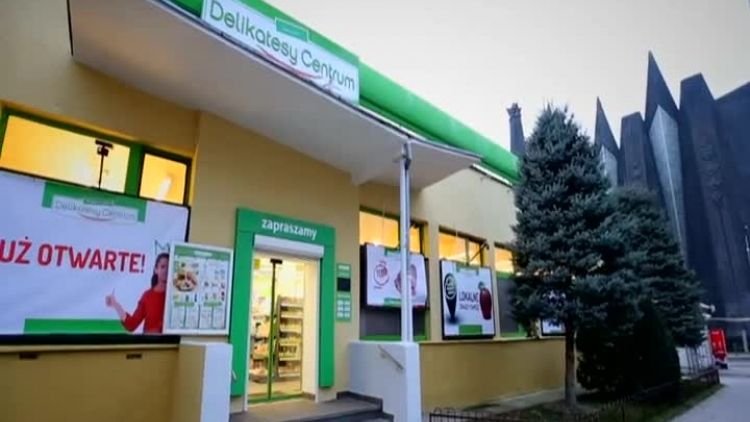 telesprzeaz_delikatesy_gwiezdne_20170209.mp4