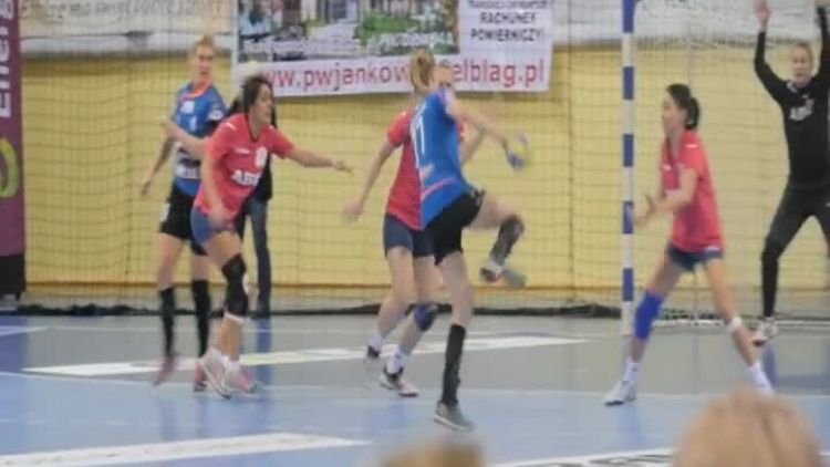 flesz_elblazanki_zmierza_sie_z_czeszkami.mp4