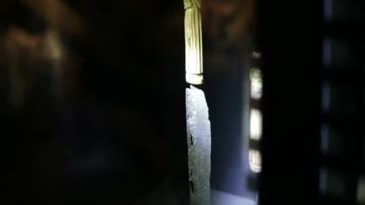 krotka_historia_noze.mp4