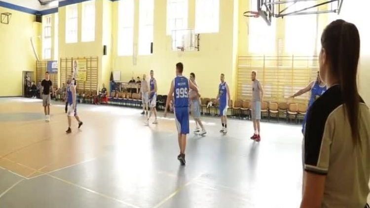 grali_bo_maja_dobre_serca.mp4