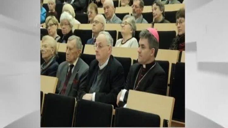 flesz_konferencja_poswiecona_dr_gabrysiak.mp4