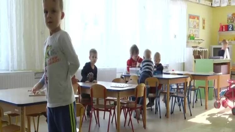flesz_ruszyly_zapizy_do_szkol_i_przedszkoli.mp4