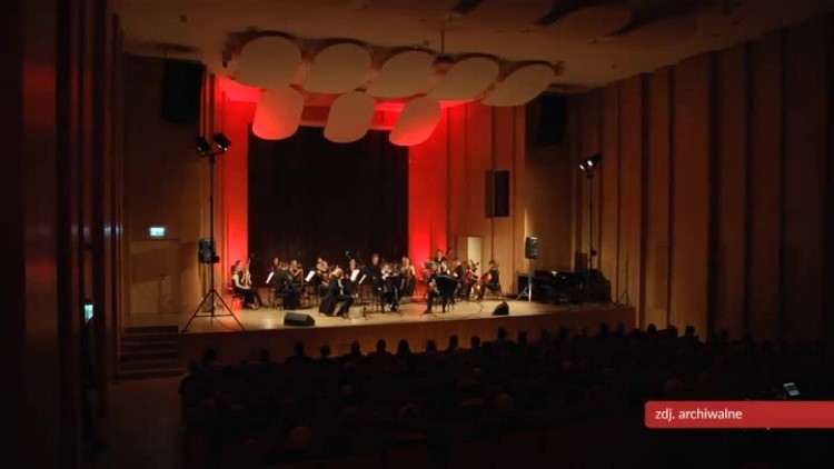 flesz_ostatni_koncert_eok.mp4