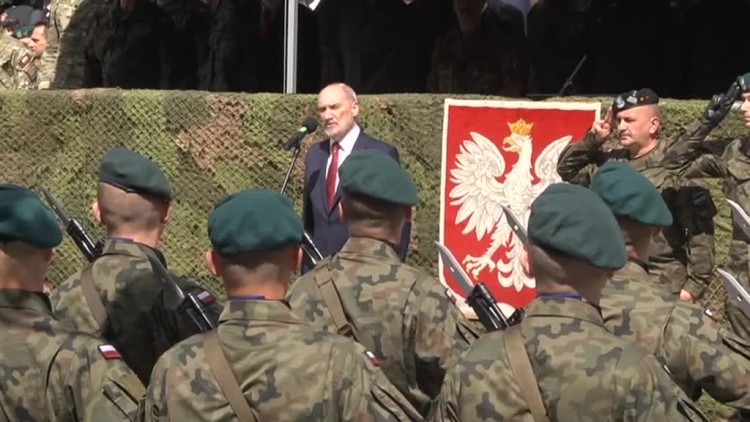 elblag_przywital_zolnierzy_nato.mp4