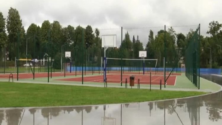 jest_juz_grafik_korzystania_z_toru_wrotkarskiego.mp4