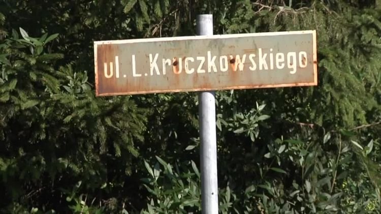 nazwy_ulic_do_zmiany.mp4