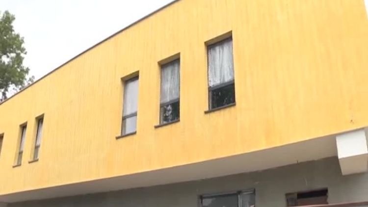 budynek_klubowy_bedzie_miec_ciekawa_elewacje.mp4