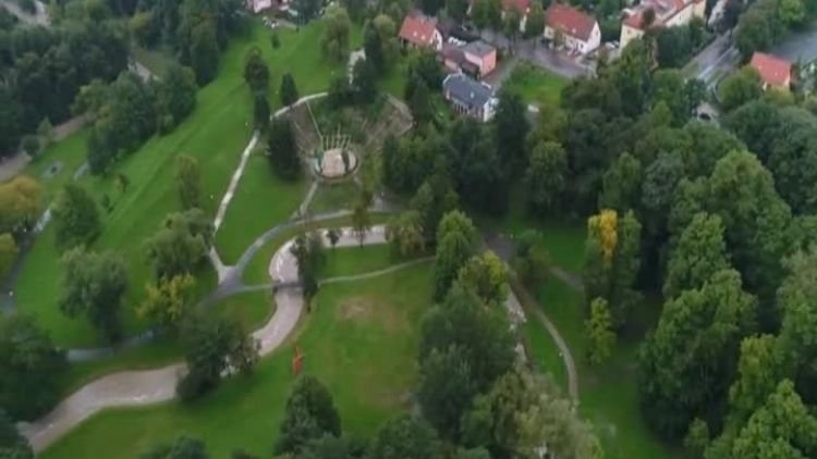 bez_komentarza_podowdz_dron.mp4