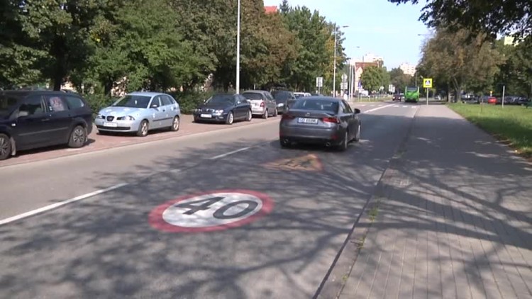 zwolnij_jestes_przed_szkola.mp4