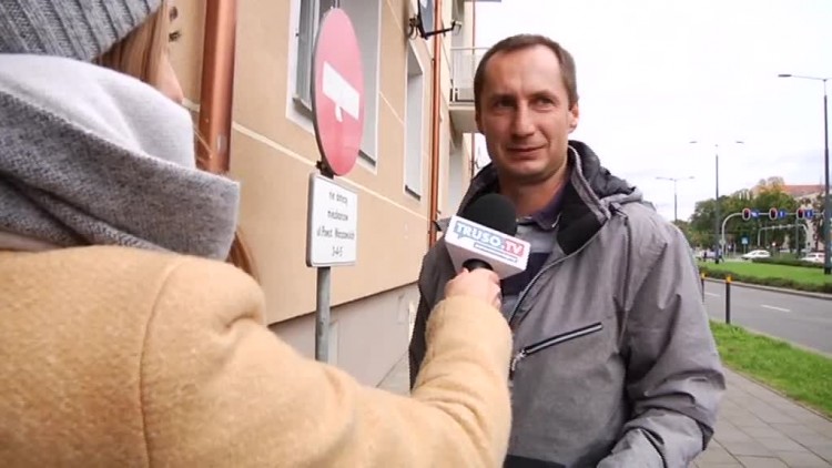 elblag_mowi_policjanci.mp4