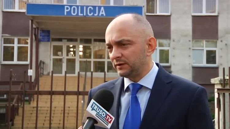 chlopiec_poparzony_kwesem_w_szkole.mp4
