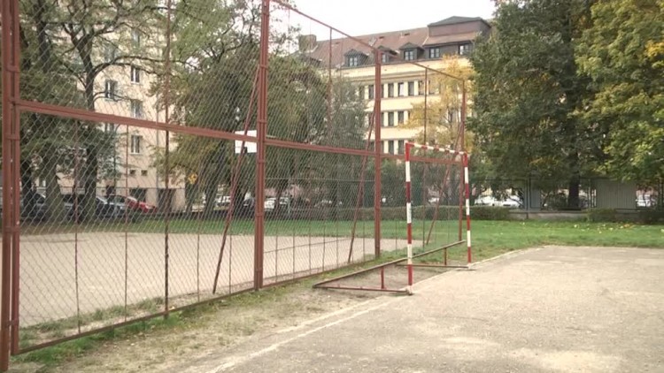 nowa_hala_przy_sp21.mp4