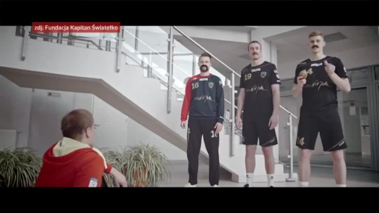movember_polska_zapusc_wasa_w_dobrej_sprawie.mp4