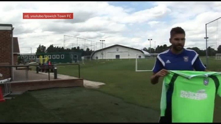 bialkowski_trafi_do_premier_league.mp4