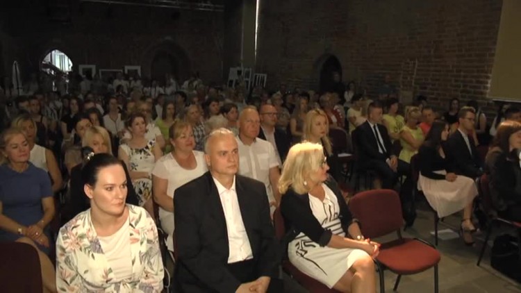 magazyn_72.mp4