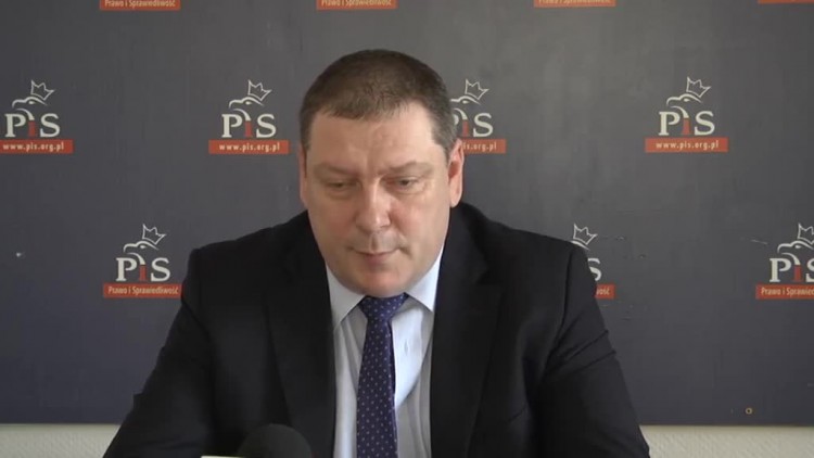zochowski_domaga_sie_sprostowania_i_przeprosin_do_senatora_wcisly.mp4