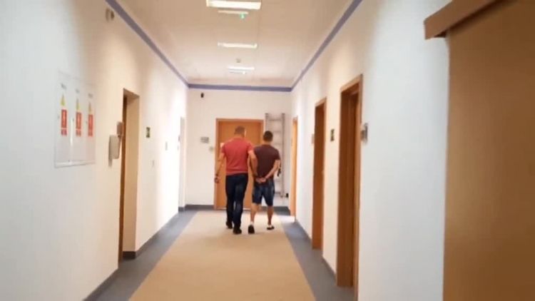 zniszczyli_miasteczko_ruchu_drogowego.mp4