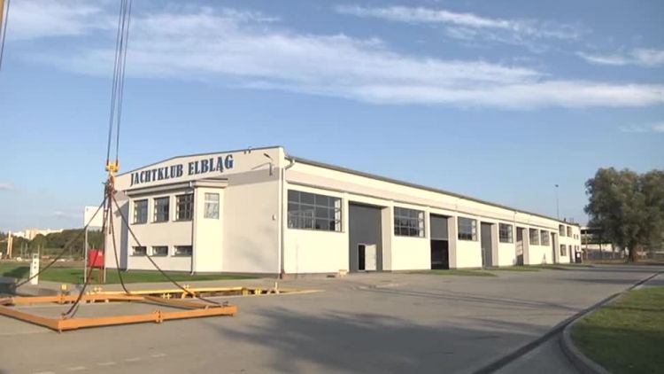 zeglarze_maja_nowy_hangar.mp4