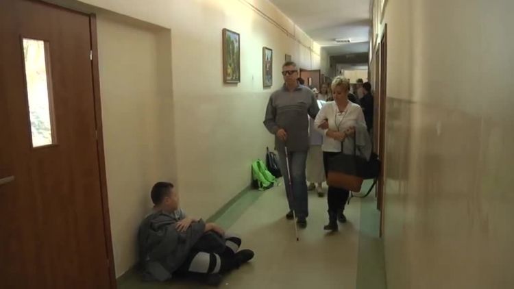 sp_25_dostrzega_problemy_niewidomych.mp4