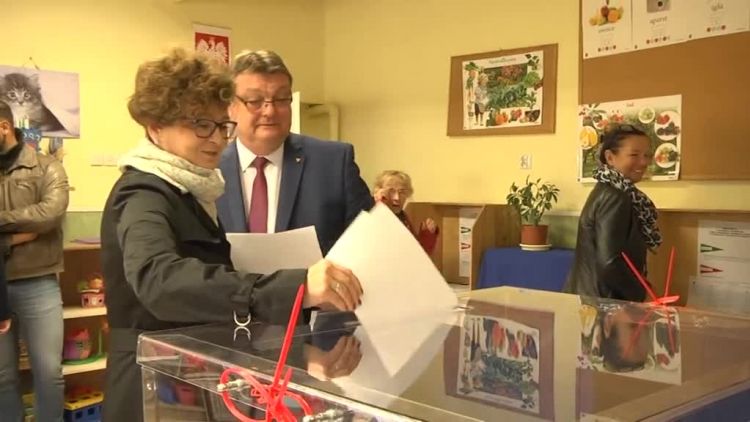 kandydaci_na_prezydenta_oddali_swoj_glos.mp4