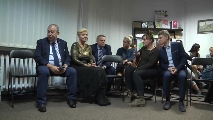 kandydaci_na_prezydenta_czekaja_na_wyniki.mp4