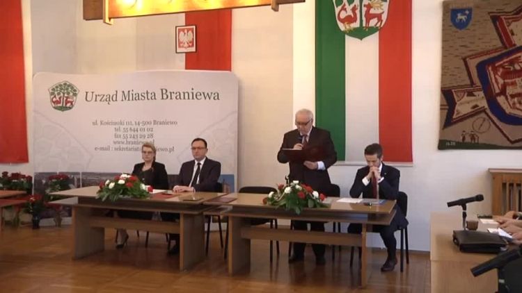 rozpoczyna_sie_nowa_kadencja.mp4