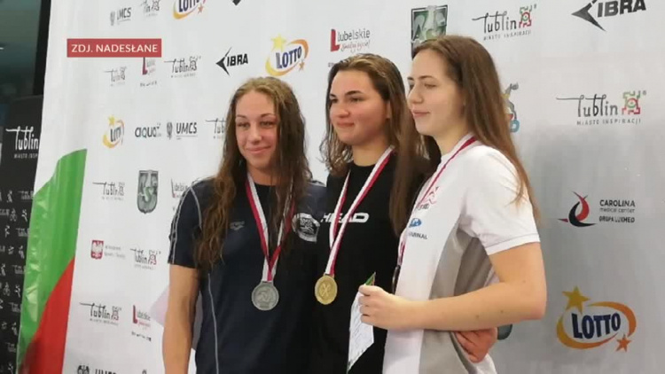 elblaska_plywaczka_na_medal_ynlhns0fq9co0o_.mp4