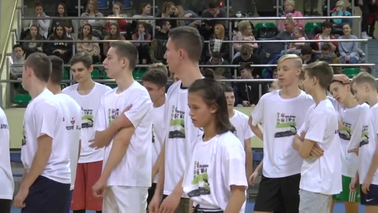 trenuja_pod_okiem_mistrzow_judo_ynlhns0fq9co0o_.mp4