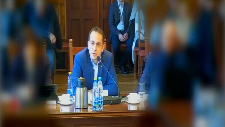 rada_miejska_movie_odcinek7_wybory.mp4
