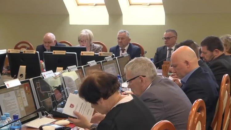 rada_ponad_podzialami_powiat_elblaski.mp4