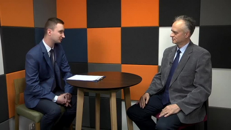 rozmowa_dnia_marek_pruszak_2019_04_17.mp4