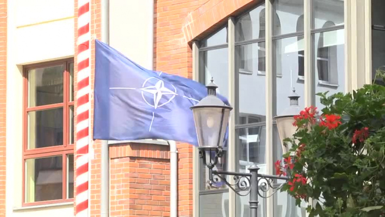 byly_szef_sztabu_nato_skazany.mp4