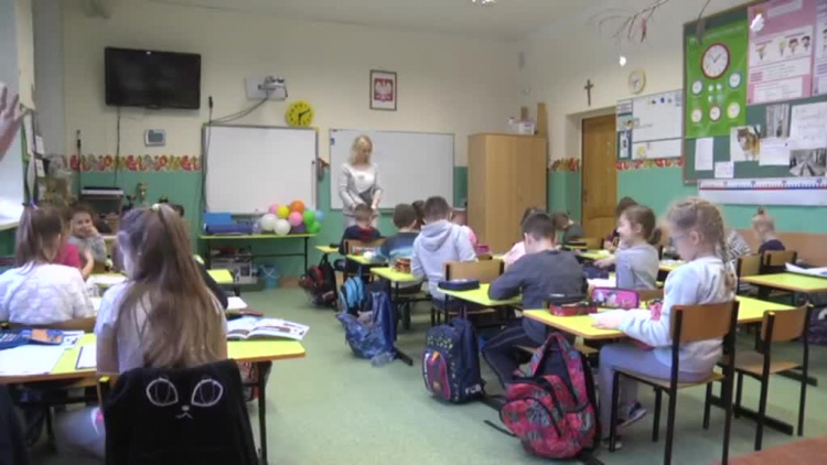 22102019_wyd934.mp4