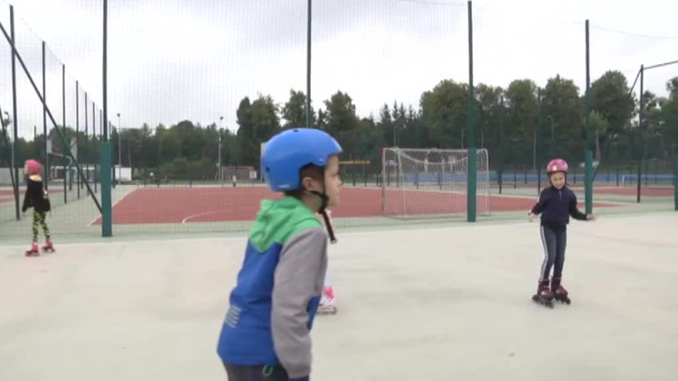 08102020_wyd1206a.mp4