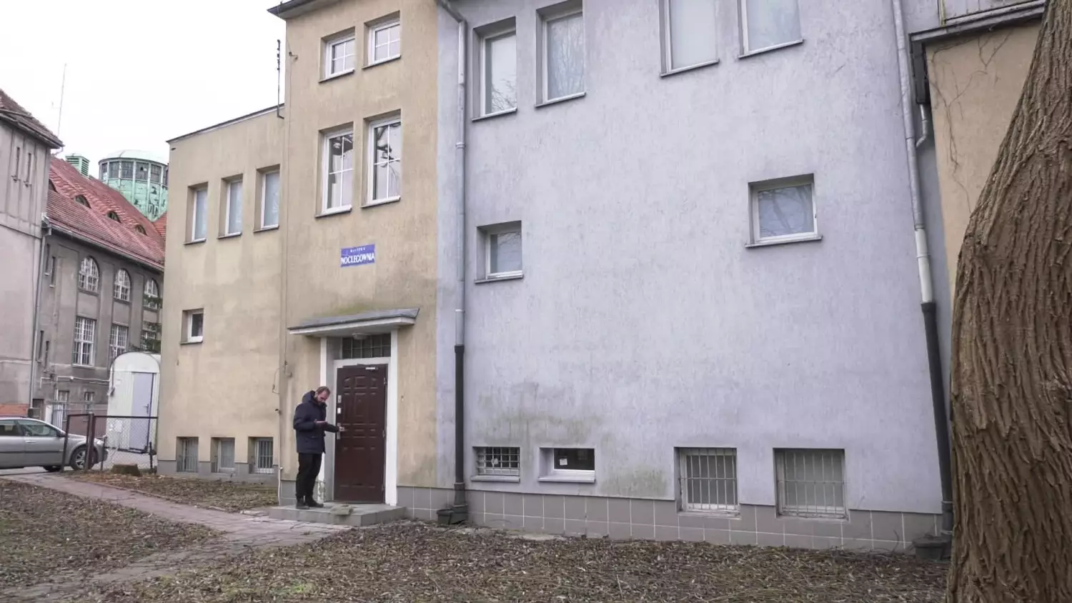 miejskie-centrum-wsparcia-dla-bezdomnych.mp4
