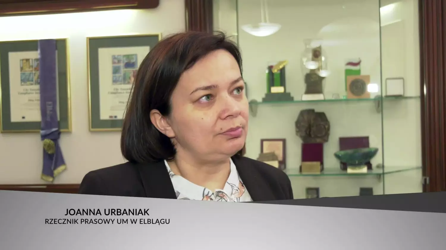 trwaja-prace-budowlane-w-parku-gen-nieczuja.mp4
