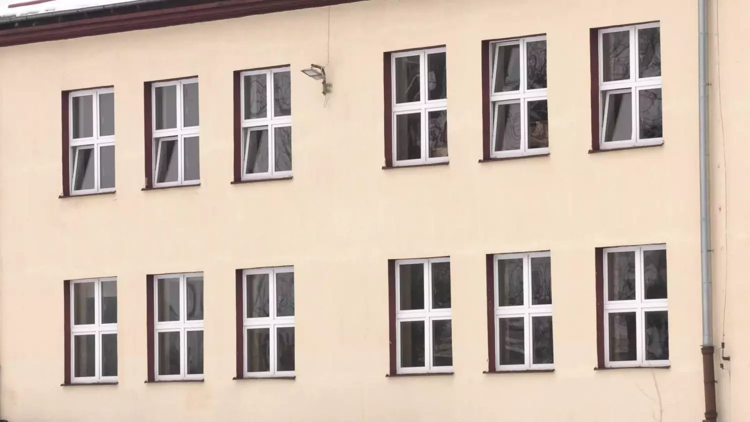 nowa-siedziba-psoni.mp4