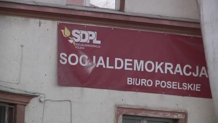 flesz_burzenie_budynku.mp4