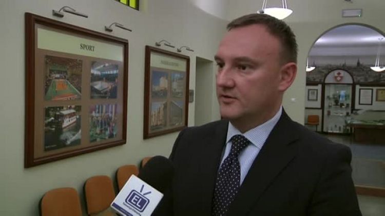 ratusz_wybral_eurovie.mp4