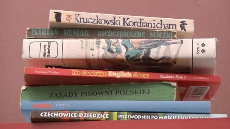 flesz_book_swap_party.mp4